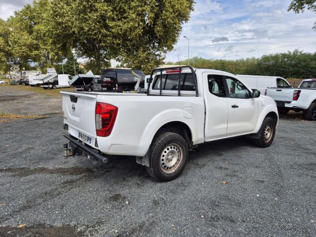 Nissan Navara image 4