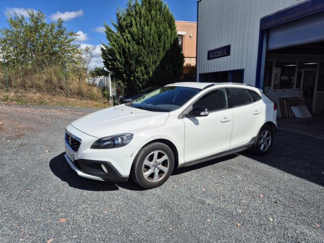 Volvo V40 Cross Country image 5