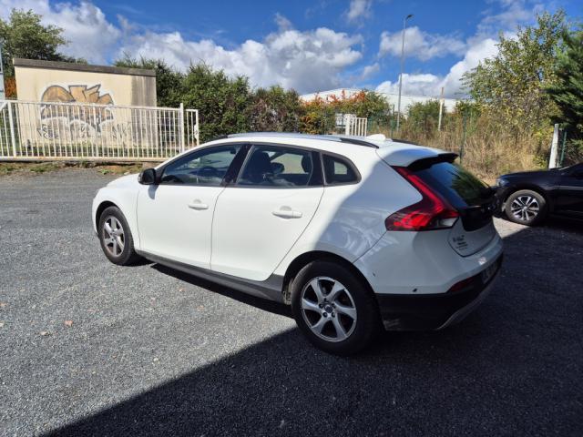 Volvo V40 Cross Country image 6