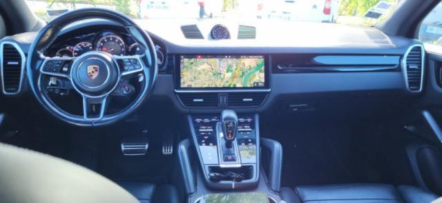 Porsche Cayenne image 3