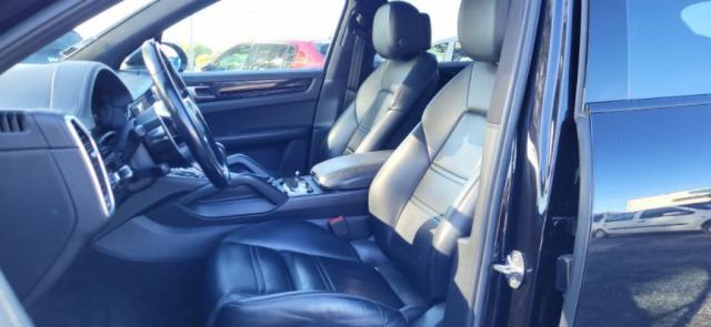 Porsche Cayenne image 4