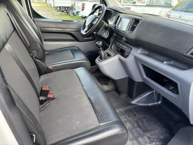 Peugeot Expert image 1