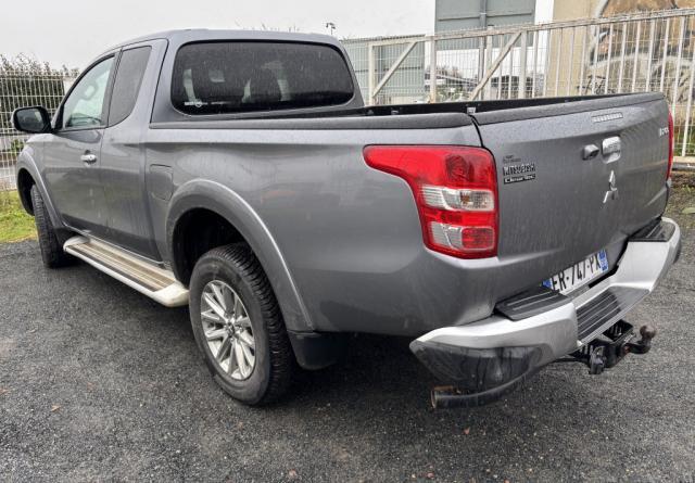 Mitsubishi L200 image 3