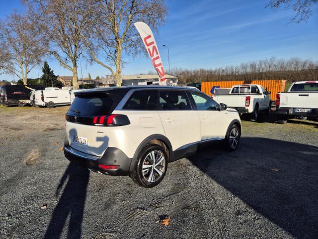 Peugeot 5008 image 4