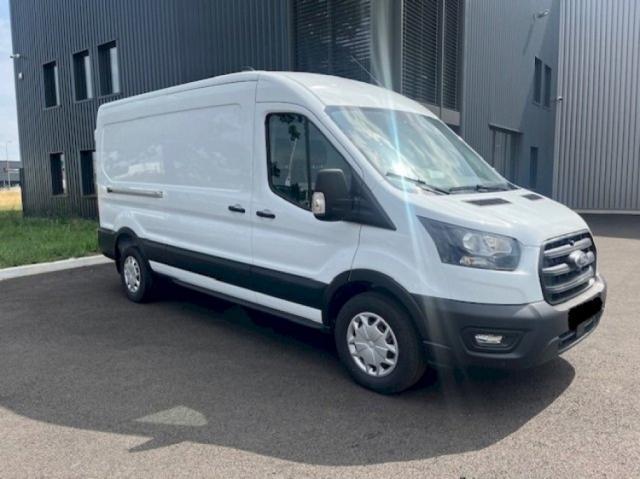 Ford Transit image 2