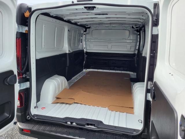 Nissan Primastar image 1