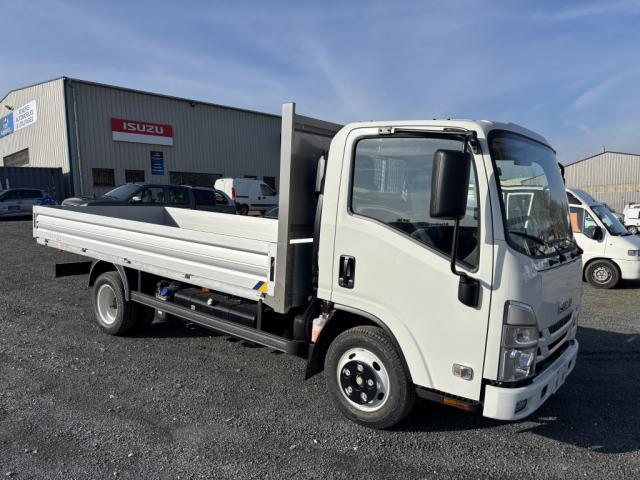 Isuzu M27 image 2