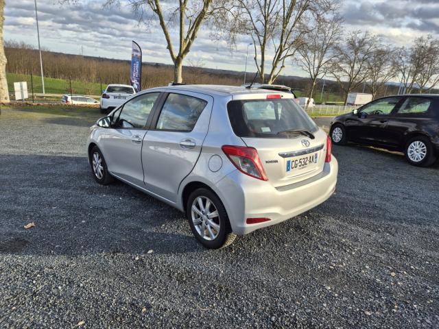 Toyota Yaris image 9