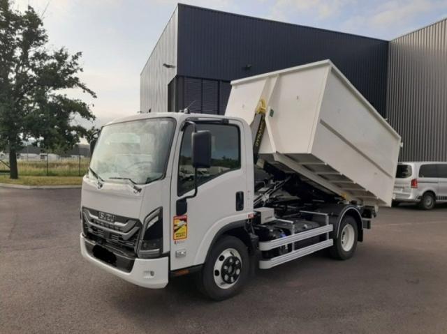 Isuzu M30 Génération 2 5.2 L 190 Ch Bvm Polybenne