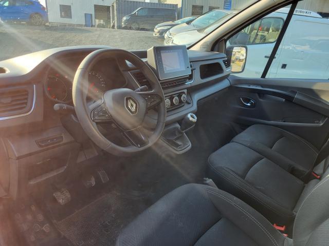 Renault Trafic image 1