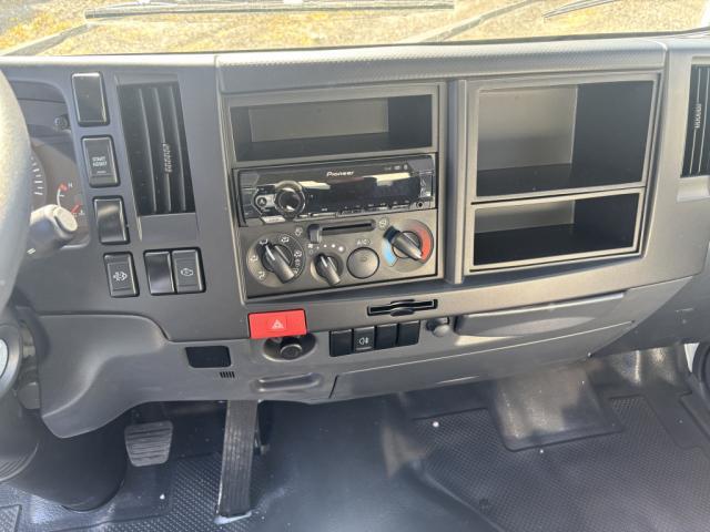 Isuzu M27 image 2