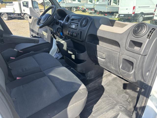 Renault Master image 3