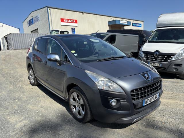 Peugeot 3008 1.6 E-Hdi 112ch Fap Bmp6 Blue Lion Féline
