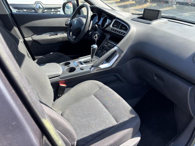 Peugeot 3008 image 6