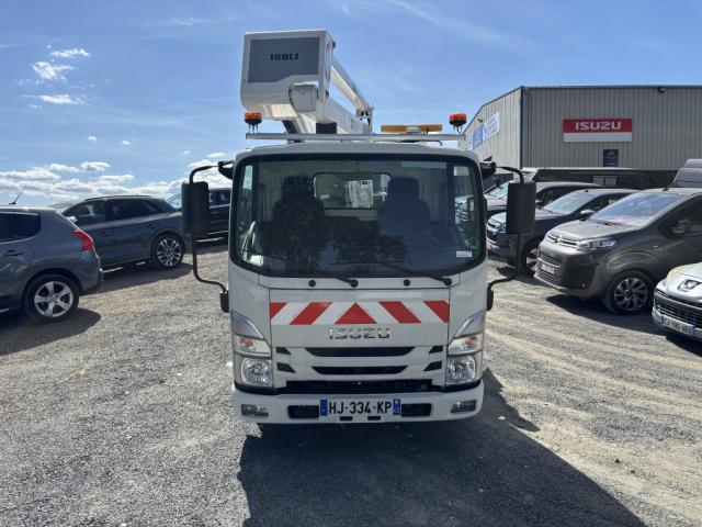 Isuzu M21 image 8