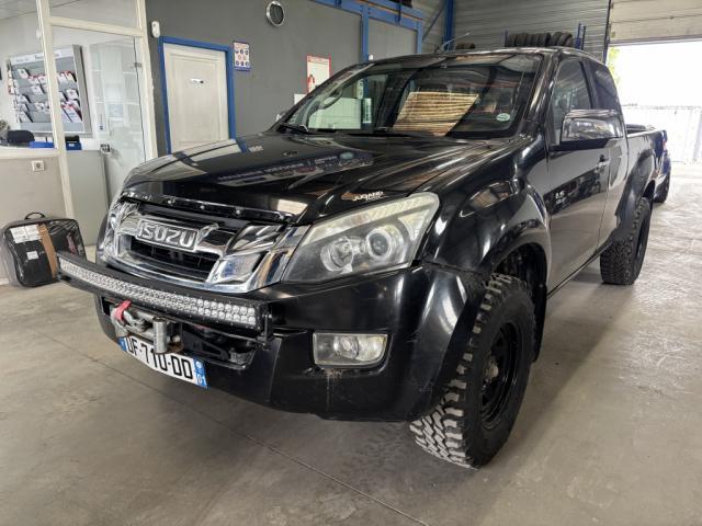Isuzu D-Max 2.5 4x4 Crew Cab Solar Plus A