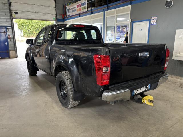 Isuzu D-Max image 8