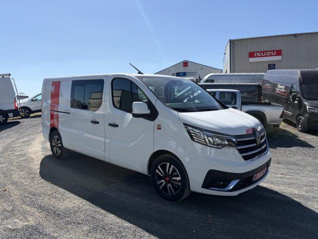 Renault Trucks Trafic image 5