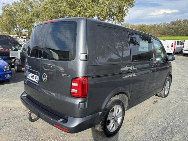 Volkswagen Transporter image 6