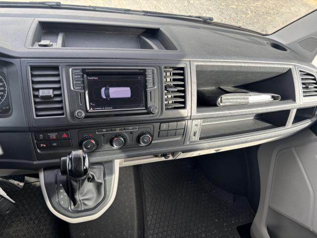 Volkswagen Transporter image 3
