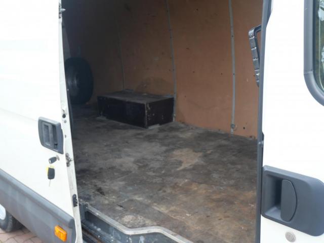 Iveco 35c13 image 4