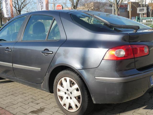 Renault Laguna image 7