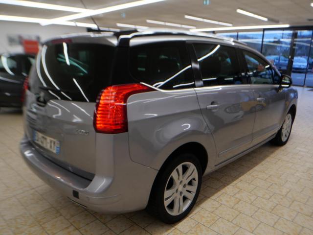 Peugeot 5008 image 5