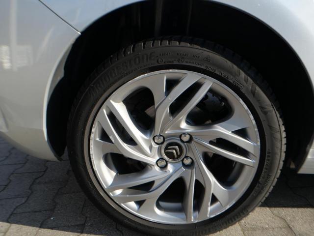 Citroen C4 image 3