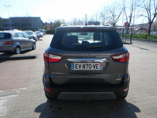 Ford Ecosport image 8