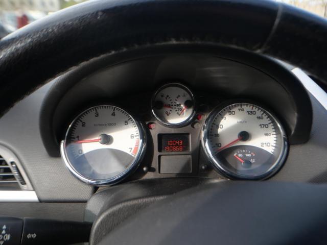 Peugeot 207 image 1