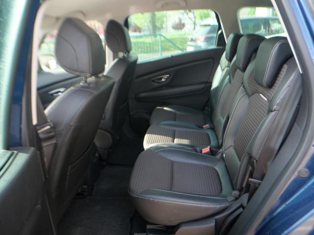 Renault Grand Scénic image 9