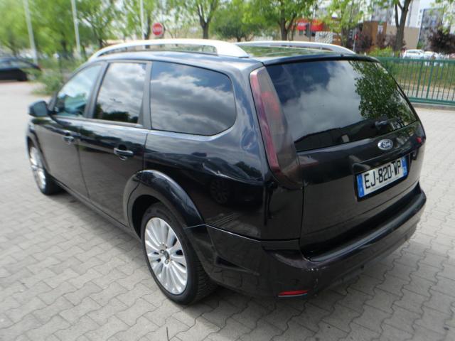 Ford Focus image 9