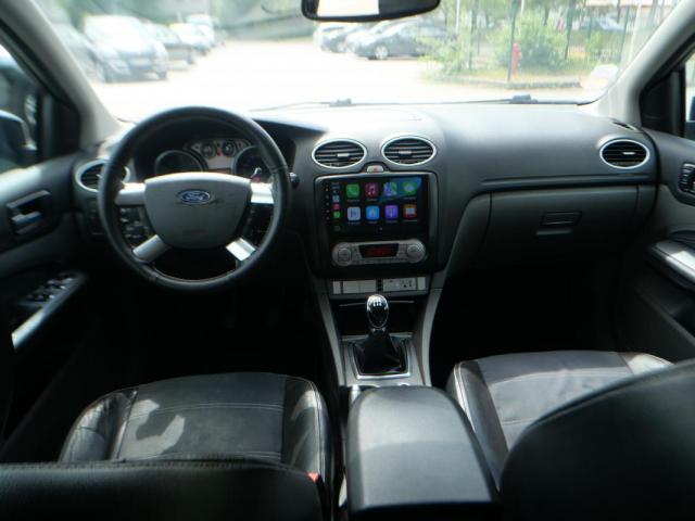 Ford Focus image 7