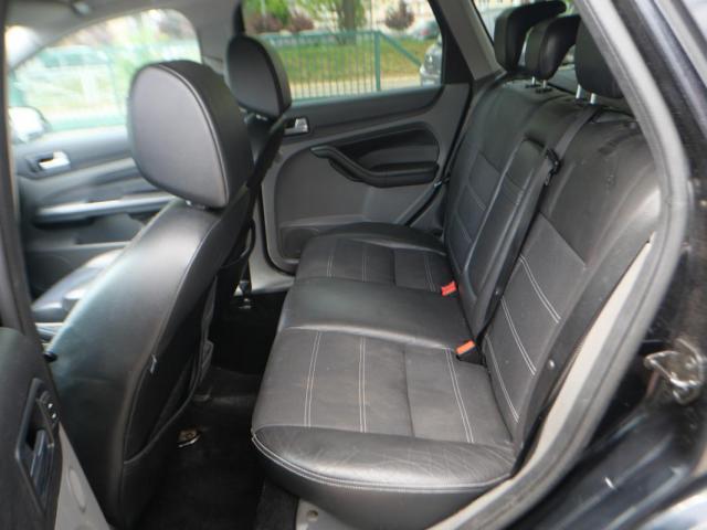 Ford Focus image 6