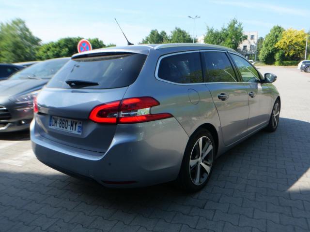 Peugeot 308 image 6