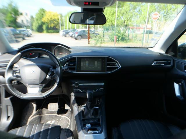 Peugeot 308 image 7