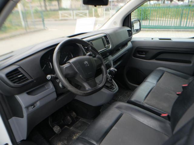 Peugeot Expert image 2
