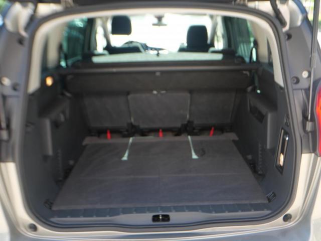 Peugeot 5008 image 8