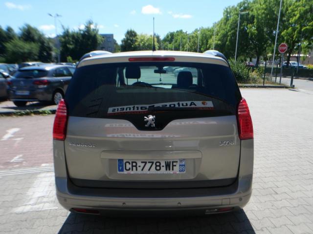 Peugeot 5008 image 5