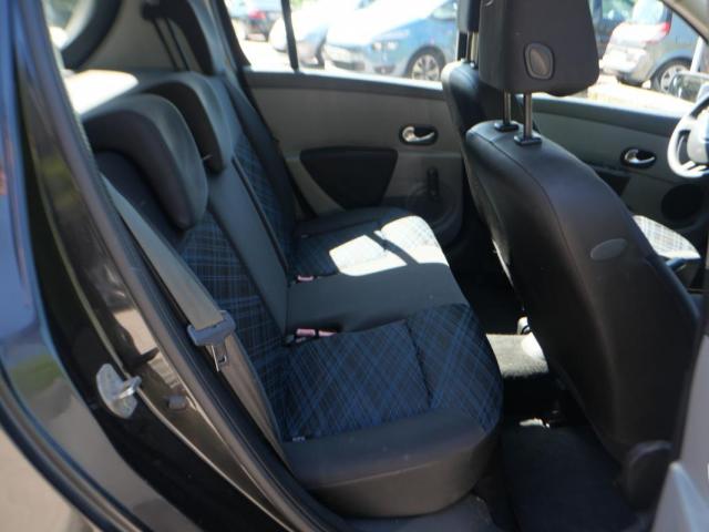 Renault Clio image 9