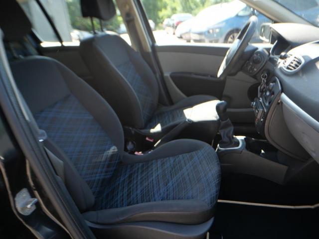 Renault Clio image 6