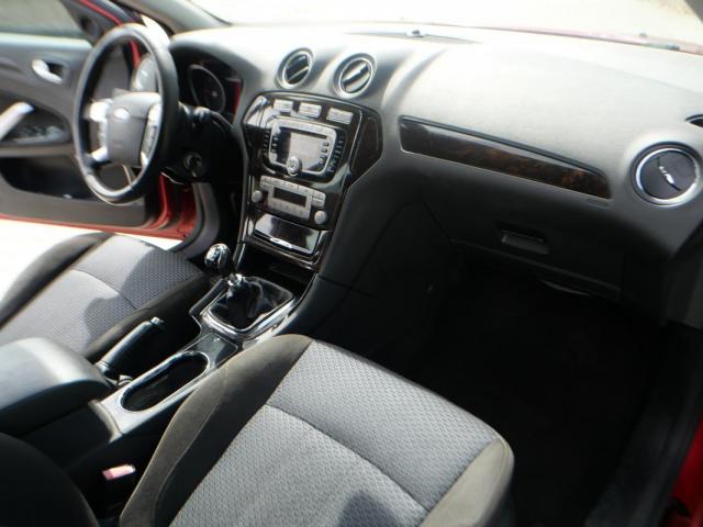Ford Mondeo image 4
