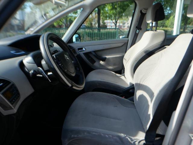 Citroen Grand C4 Picasso image 3