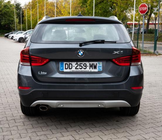 Bmw X1 image 1