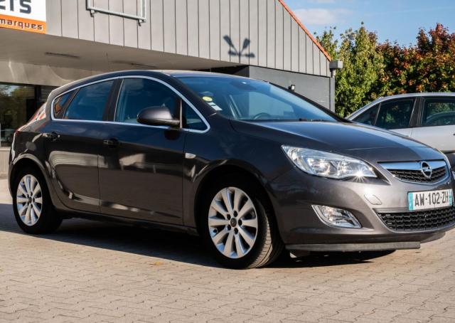 Opel Astra image 7