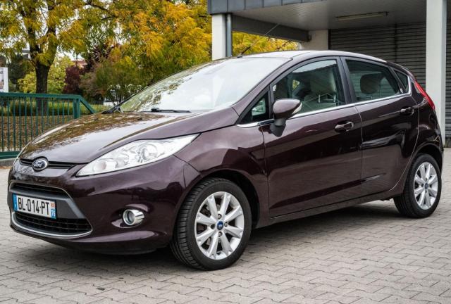 Ford Fiesta image 2