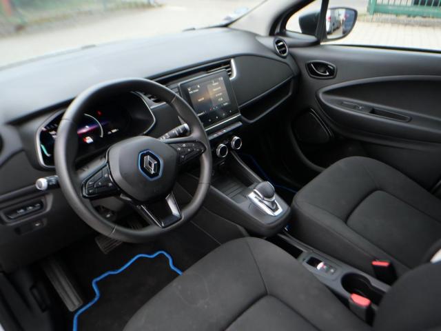 Renault Zoe image 9