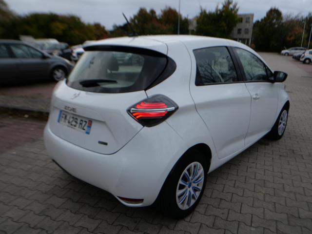 Renault Zoe image 8