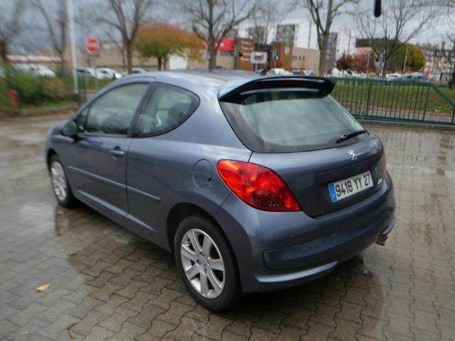Peugeot 207 image 5