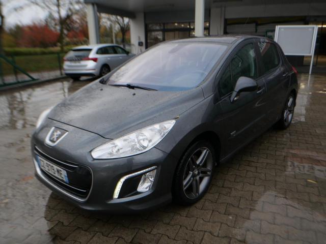 Peugeot 308 image 1